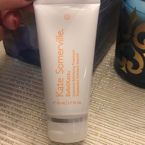 Full size Kate Somerville ExfoliKate treatment